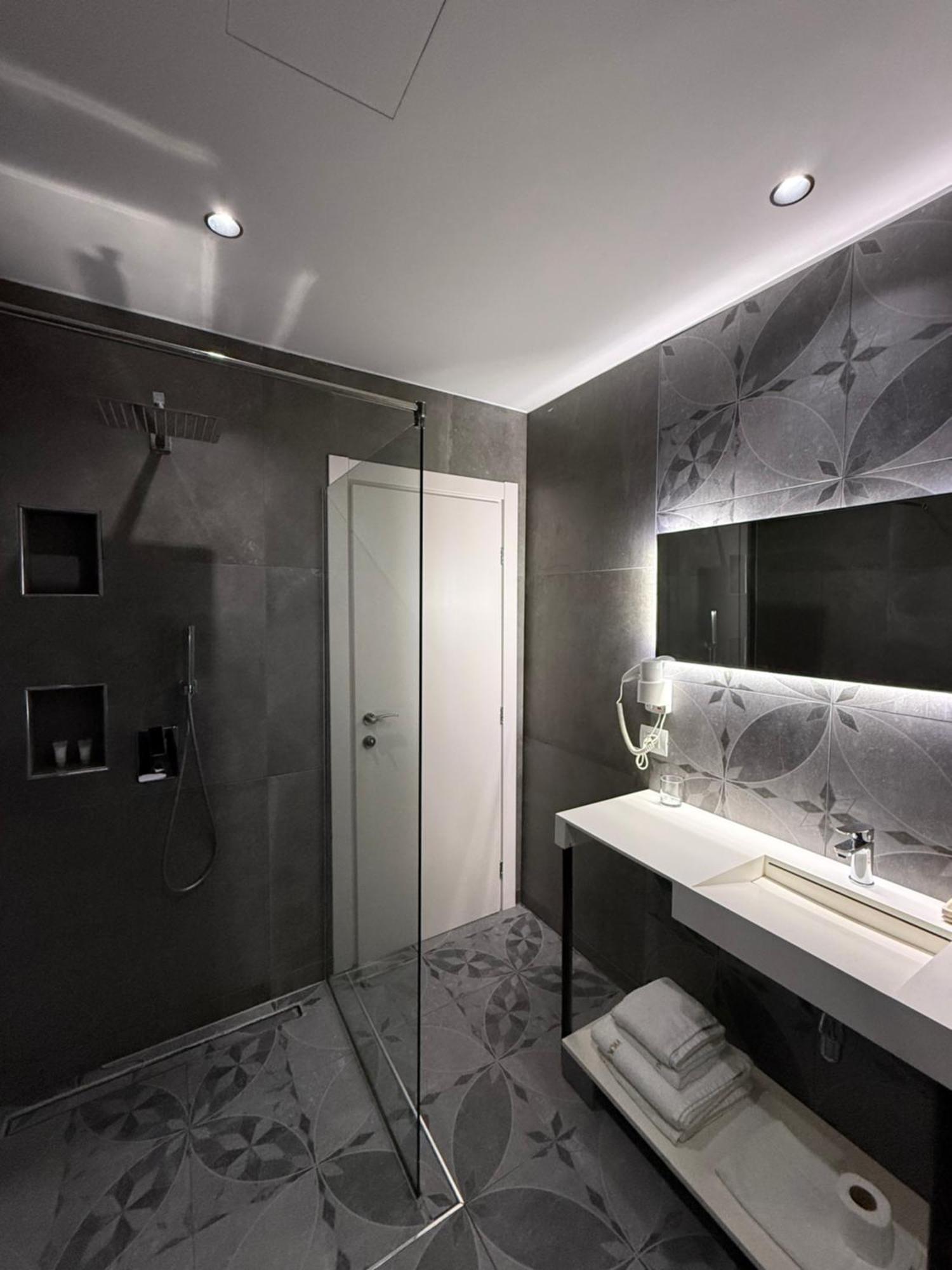 Maxi Room Vlore Ngoại thất bức ảnh